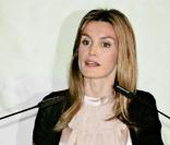 Letizia d'Espagne assiste à une cérémonie de charité aux côtés d'enfants handicapés. 16/12/09