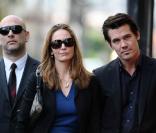 ... et Ellery alors que Mary St...