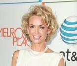 Kelly Carlson