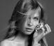 Regardez la frenchy Clémence Poésy, la it-girl Chloë Sevigny et la sublime Anja Rubik vous... enivrer !