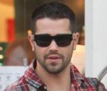 Jesse Metcalfe et sa girlfriend Nadine Vinzens à Los Angeles.