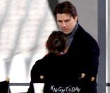 Tom Cruise, Katie Holmes et leur petite Suri sur le tournage de Knight and Day à Séville, décembre 2009