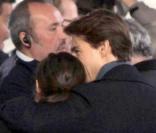 Tom Cruise, Katie Holmes et leur petite Suri sur le tournage de Knight and Day à Séville, décembre 2009