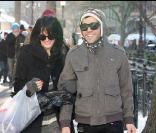 Ashlee Simpson et Pete Wentz en shopping à NYC (24 décembre 2009)