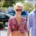 Regardez, Britney Spears est l'invitée surprise... d'une partie à trois !