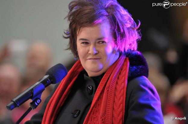 Susan Boyle triomphe au Japon et chantera bientôt avec Andrea Bocelli.