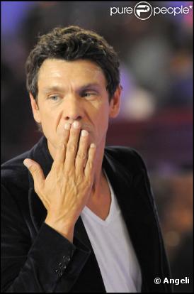 Marc Lavoine et l'association Le Papotin sont à l'honneur sur RTL, le 11 janvier 2010.