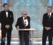 Robert de Niro et Leonardo DiCaprio remettent un Cecil B. DeMille Award à Martin Scorsese lors des Golden Globes le 17 janvier 2010