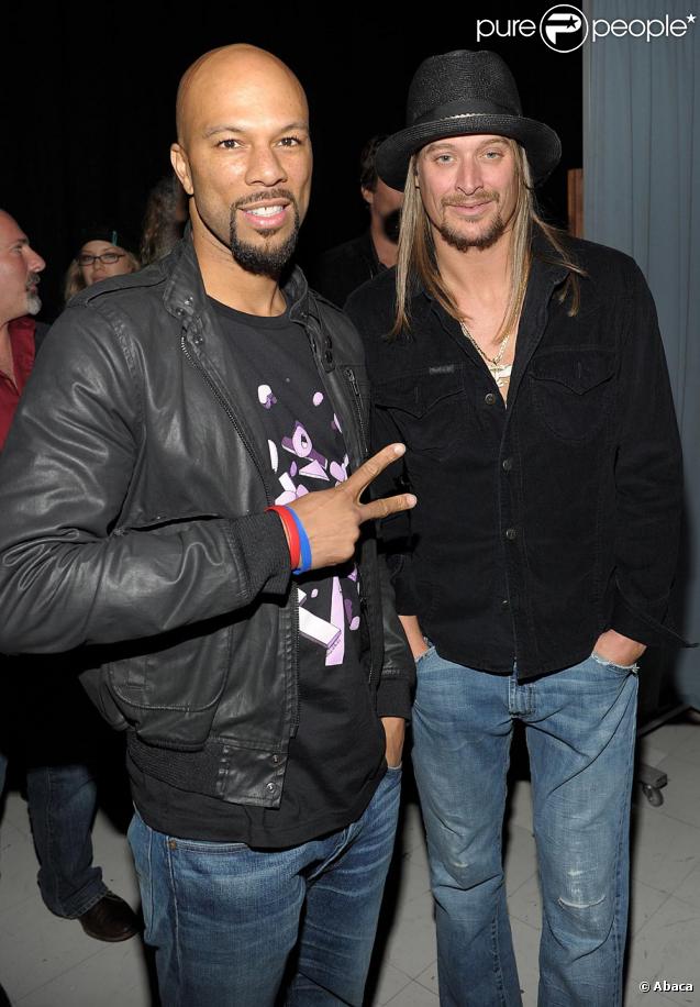 Common et Kid Rock à Los Angeles pendant le Téléthon pour Haïti organisé le 22 janvier par George Clooney et Wyclef Jean.