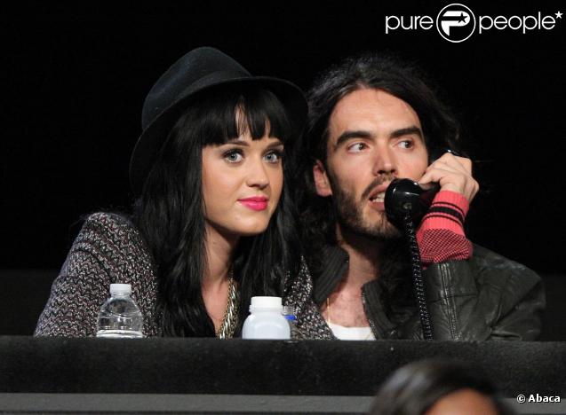 Katy Perry et Russell Brand à Los Angeles pendant le Téléthon pour Haïti organisé le 22 janvier par George Clooney et Wyclef Jean.