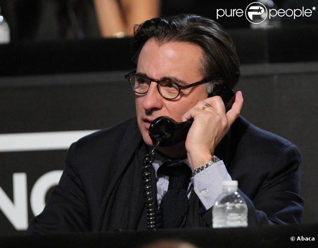 Andy Garcia à Los Angeles pendant le Téléthon pour Haïti organisé le 22 janvier par George Clooney et Wyclef Jean.
