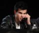 Taylor Lautner à Los Angeles pendant le Téléthon pour Haïti organisé le 22 janvier par George Clooney et Wyclef Jean.
