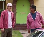 Ashton Kutcher et George Lopez dans Valentine's Day