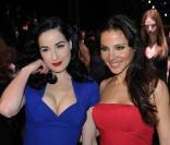 Dita Von Teese et Elsa Pataky au défilé Elie Saab à Paris, le 27 janvier 2010