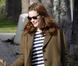 Liv Tyler et son fils Milo à West Hollywood, le 29 janvier 2010