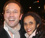 Vincent Perez et Karine Sylla à l\'occasion de l\'avant-première de <i>From Paris with Love</i>, à l\'UGC Normandie, sur les Champs-Elysées, à Paris, le 11 février 2010.