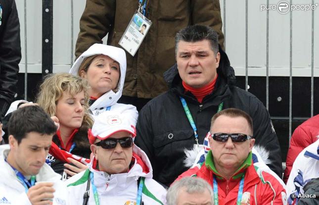 David Douillet et Valérie assistent à l'épreuve du sprint en biathlon, à Vancouver, le 13 février 2010 !