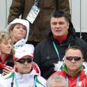 Vancouver 2010 : David Douillet et Valérie assistent, en amoureux, à la première médaille française !