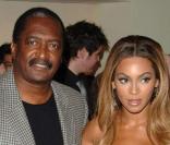 Beyoncé et son père Matthew Knowles à Londres en janvier 2007 