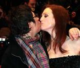La sublime Julianne Moore et la réalisatrice Lisa Cholodenko à l'occasion de l'avant-première de  The kids are all right , lors de la 60e Berlinale, le 17 février 2010.
