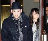 Nicole Richie et Joel Madden sortant d'n restaurant new-yorkais, le 17 février 2010