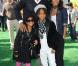 Will Smith et Jada Pinkett accompagnés de leur fashion kids : l'adorable Willow (top tendance !) et l'élégant Jaden... On adore ! 