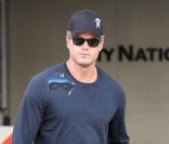 Eric Dane se rend dans un distributeur de billets ATM le 1er mars 2010 à Hollywood  