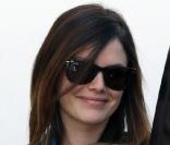 Rachel Bilson fait du shopping avec quelques amies à Beverly Hills le 2 mars 2010