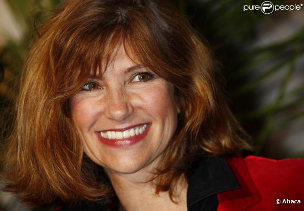 Florence Pernel, actuellement en tournage pour le prochain téléfilm de France 3