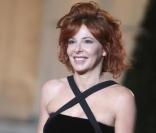 Mylène Farmer arrive à L'Elysée, le 2 mars 2010.