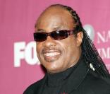 Stevie Wonder sera l'invité d'honneur de ces 25e Victoires de la Musique ! 
