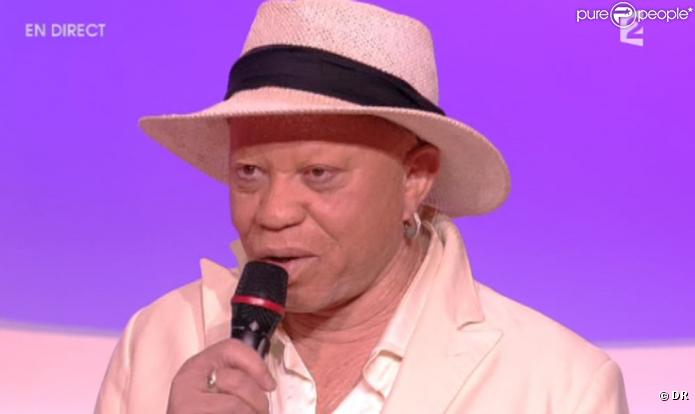 Salif Keita remporte la Victoire de l'Album musiques du monde avec  La Différence .