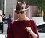 Katherine Heigl va déjeuner avec sa mère au restaurant (5 mars à Los Feliz)