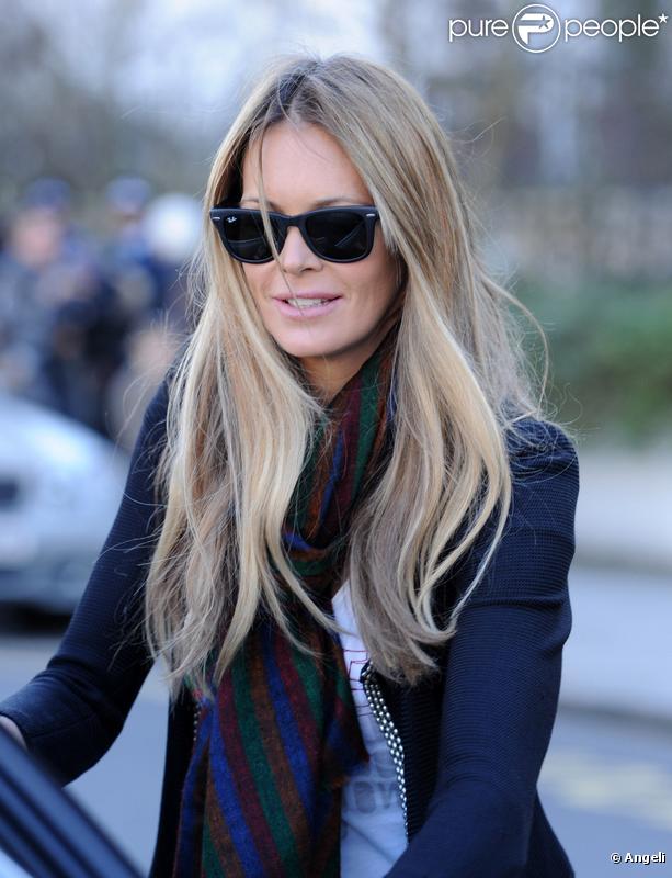 Elle Macpherson à Londres, le 8 mars 2010