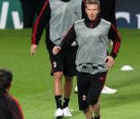 David Beckham à l'entrainement avec le Milan AC dans le stade d'Old Trafford avant son match de Ligue des Champions face à son ancien club de Manchester United.