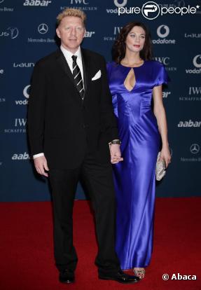 Boris Becker et son épouse Lily Kerssenberg un mois après la naissance du petit Amadeus lors des Laureus World Sports Awards 2010 au Emirates Palace Hôtel à Abu Dhabi le 10 mars 2010 dans les Emirtats Arabes