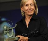 Le 12 mars 2010, l'événement Hit for Haïti au profit des populations haïtiennes, à Indian Wells, a pu compter sur Martina Navratilova 