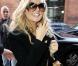 Emma Bunton prise la clope au bec
