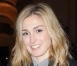Julie Gayet dans la prochaine minisérie Manège de Série Club diffusée dans le cadre du Sidaction à partir du 26 mars