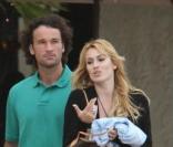 Carlos Moya au fond du trou : Devenir papa lui donnera-t-il la force de revenir ?