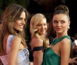 Miranda Kerr, Candice Swanepoel et Alessandra Ambrosio à la soirée du 15e anniversaire du catalogue de maillots de bain de la marque Victoria's Secret