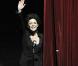 Véronic DiCaire en Edith Piaf à l'Olympia en première partie de Michel Boujenah. Mars 2010