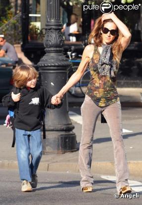 Sarah Jessica Parker accompagne James Wilkie à l'école le 8 avril 2010 à New York