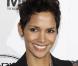 Halle Berry, à l'occasion de l'ouverture de la boutique Tod's, dans le quartier de Beverly Hills, à Los Angeles, le 15 avril 2010.