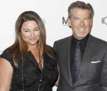Keeley Shaye Smith et Pierce Brosnan, à l\'occasion de l\'ouverture de la boutique Tod\'s, dans le quartier de Beverly Hills, à Los Angeles, le 15 avril 2010.