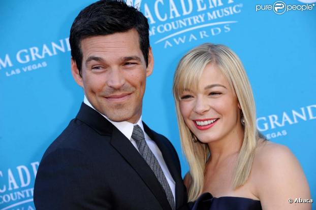 Eddie Cibrian et LeAnn Rimes à la cérémonie des Academy of Country Music Awards, à Las Vegas le 18 avril 2010 !