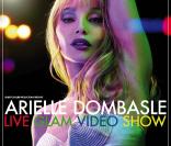 Découvrez qui sera le prestigieux cavalier d'Arielle Dombasle pour monter les marches de Cannes...