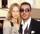 Karolina Kurkova et Jean-Roch au défilé Croisière 2010-2011 de la maison CHANEL, à Saint-Tropez. 11/05/2010