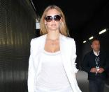 Bar Refaeli se rendant au match trépidant opposant Roger Federer à Benjamin Becker, à Madrid le 11 mai 2010