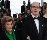 Manoel de Oliveira lors de la montée des marches le soir du film de Mathieu Amalric à Cannes le 13 mai 2010